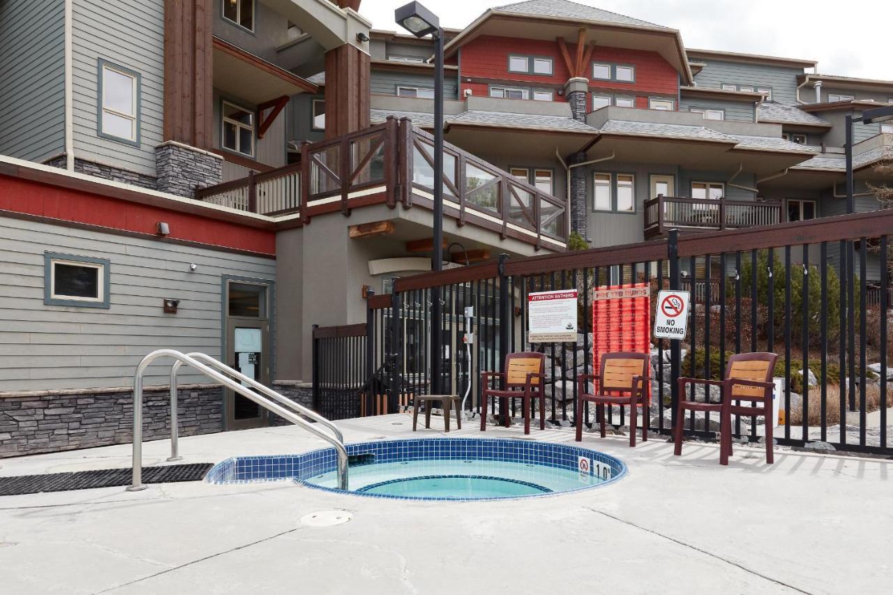 Newly Renovated Grizzly Lodge, Spacious 3Br 2Ba With Open Pool, Hot Tub Canmore Exterior photo
